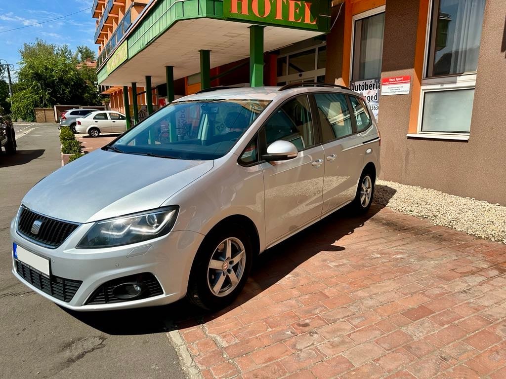 Seat Alhambra